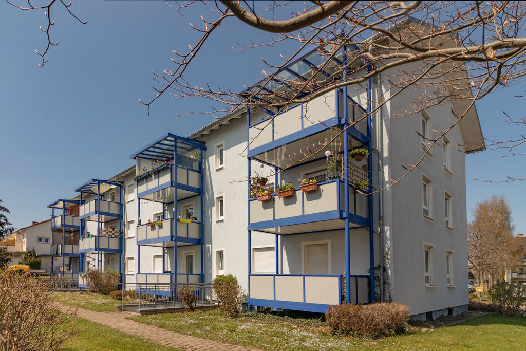 GKWG Lindau (B) Karl-Assfalg-Str. 1-3 Wohnhaus mit Balkons