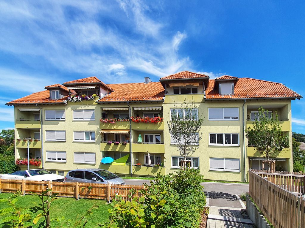 GKWG Lindau (B) Paradiesweg 2 Mehrere Mehrfamilienhäuser mit angrenzenden Gärten